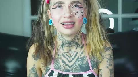 miss___angel online show from March 4, 2026, 10:32 am