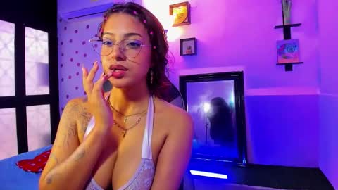 Snapshot of miss_akemi chatting on October 11, 2025, 2:04 pm Akemi 3 online show from October 11, 2025, 2:04 pm