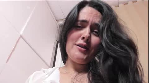 Snapshot of miss_alhy chatting on October 27, 2025, 1:15 pm online show from October 27, 2025, 1:15 pm