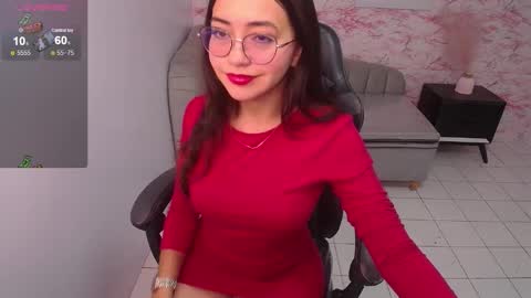 Snapshot of miss_andrea_t chatting on January 24, 2025, 10:43 am andrea online show from January 24, 2025, 10:43 am