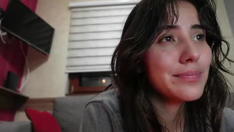 Snapshot of miss_ann_1 chatting on June 6, 2026, 8:02 pm miss_ann_1 online show from June 6, 2026, 8:02 pm
