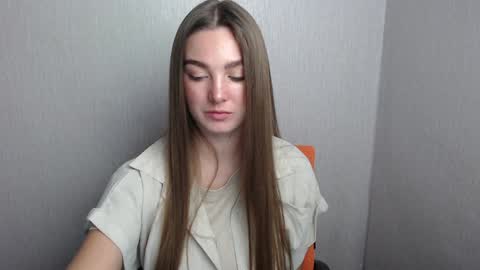 Snapshot of miss_azalea chatting on December 20, 2024, 1:00 pm Georgia online show from December 20, 2024, 1:00 pm