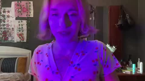 Snapshot of miss_barbie1 chatting on June 21, 2026, 3:58 pm Anya online show from June 21, 2026, 3:58 pm
