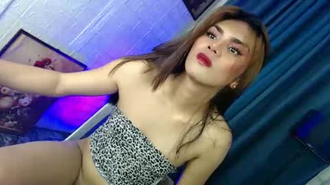 Snapshot of miss_bella69 chatting on November 27, 2025, 7:10 am miss_bella69 online show from November 27, 2025, 7:10 am