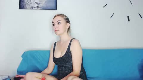 miss_blonde1 online show from March 28, 2026, 8:25 am