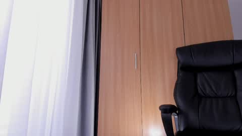 Snapshot of miss_boobtastic chatting on May 8, 2026, 11:15 am Ivy online show from May 8, 2026, 11:15 am
