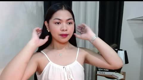 Briella online show from April 14, 2026, 2:34 pm