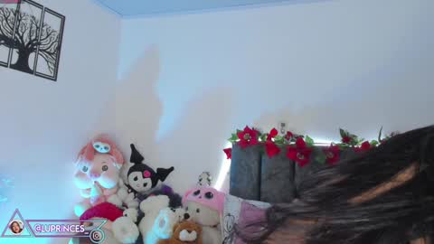 Snapshot of miss_brunette_ chatting on January 6, 2025, 2:26 am lucy 3 online show from January 6, 2025, 2:26 am