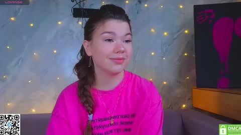 Snapshot of miss_bubbles chatting on May 26, 2026, 1:12 am Sandy online show from May 26, 2026, 1:12 am