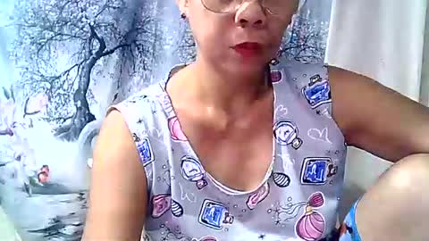 Snapshot of miss_capricorn chatting on September 21, 2025, 12:07 pm miss_capricorn online show from September 21, 2025, 12:07 pm