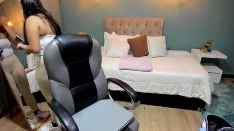 Cataleya online show from November 8, 2025, 11:21 am