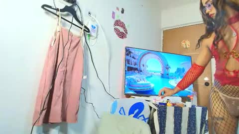miss_channellx online show from May 15, 2026, 5:42 pm