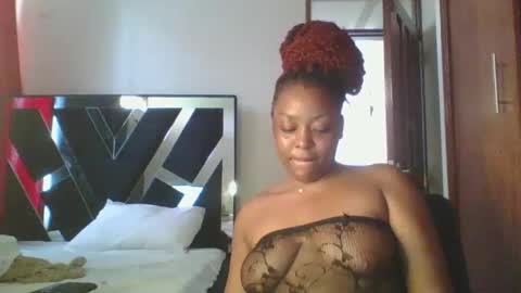 miss_dree online show from January 19, 2025, 11:56 am