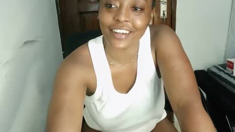 miss_dree online show from January 25, 2025, 5:29 am
