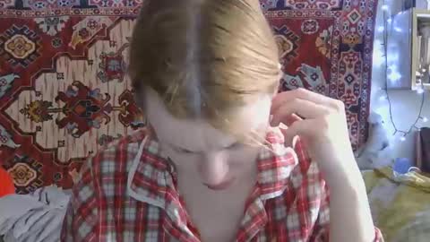 Snapshot of miss_elistia_ chatting on March 11, 2026, 11:38 am Elis online show from March 11, 2026, 11:38 am