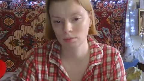 Snapshot of miss_elistia_ chatting on March 20, 2026, 11:04 am Elis online show from March 20, 2026, 11:04 am