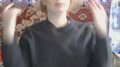 Snapshot of miss_elistia_ chatting on April 14, 2026, 11:27 am Elis online show from April 14, 2026, 11:27 am