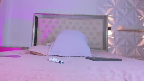 miss_emilystar online show from June 11, 2026, 12:32 am