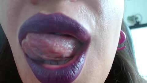 Miss Evoleth online show from June 5, 2026, 7:41 pm