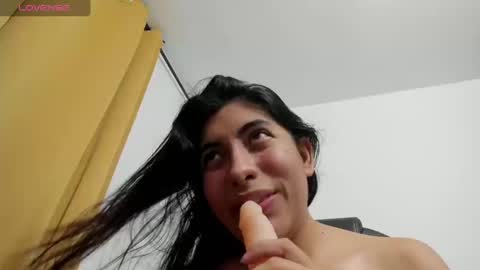 Snapshot of miss_eylens chatting on March 20, 2026, 12:15 am miss_eylens online show from March 20, 2026, 12:15 am