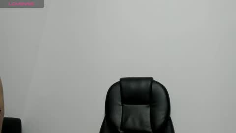 Snapshot of miss_eylens chatting on April 19, 2026, 1:38 am miss_eylens online show from April 19, 2026, 1:38 am