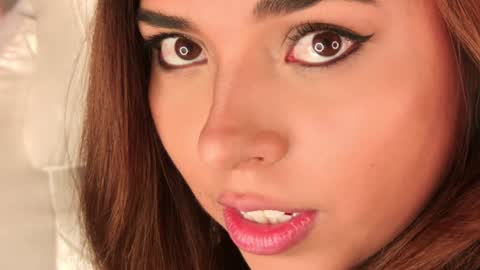  Elisabeth  IG galax xxia       online show from January 7, 2025, 7:10 am