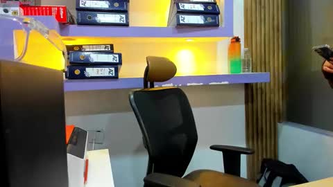 miss_horney online show from March 17, 2026, 11:46 am