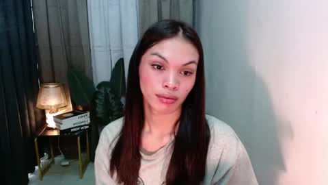 Snapshot of miss_jhes chatting on December 13, 2025, 8:25 pm Jhes online show from December 13, 2025, 8:25 pm