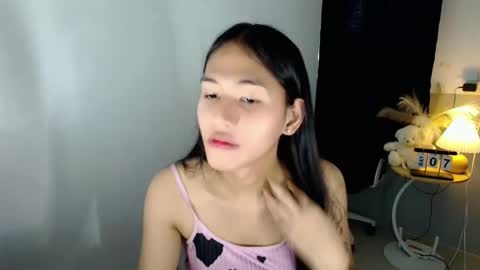 miss_jz online show from May 7, 2026, 11:21 pm