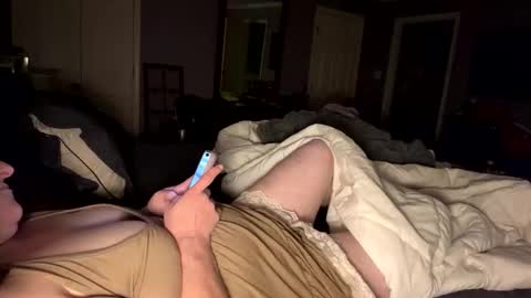 Snapshot of miss_kellyjo chatting on December 18, 2025, 4:51 am miss_kellyjo online show from December 18, 2025, 4:51 am