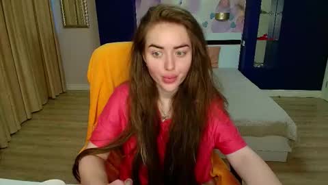 Snapshot of miss_kiten chatting on December 3, 2025, 5:15 am miss_kiten online show from December 3, 2025, 5:15 am