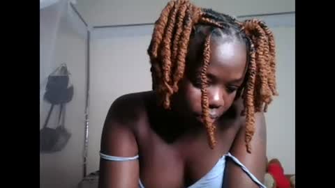 miss_kookie online show from February 22, 2025, 4:07 am