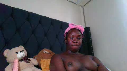 miss_kookie online show from September 15, 2025, 9:09 am