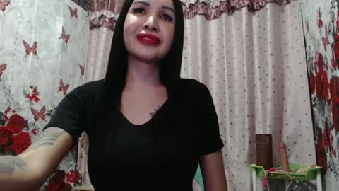 Snapshot of miss_lianslim chatting on February 19, 2025, 9:17 am inday online show from February 19, 2025, 9:17 am