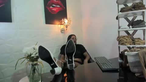 lucero online show from March 11, 2025, 1:59 am