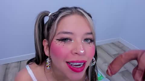 miss_lucyla online show from January 12, 2026, 11:04 am