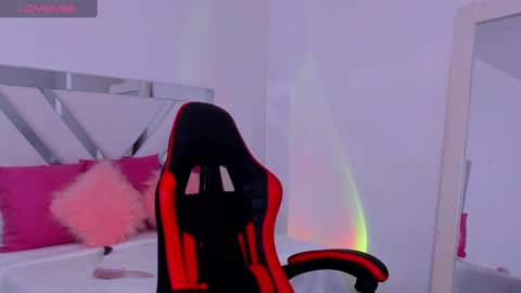   online show from February 20, 2025, 11:42 am