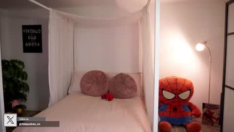 Snapshot of miss_meii chatting on June 12, 2026, 4:44 am Alejandra online show from June 12, 2026, 4:44 am