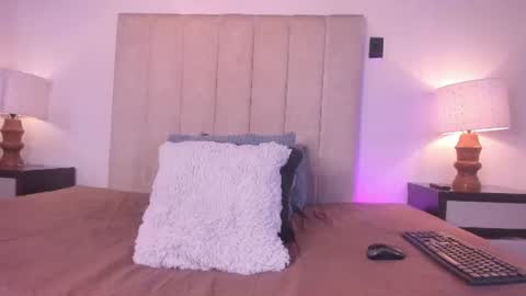Snapshot of miss_milf_ chatting on June 26, 2026, 7:51 pm miss_milf_ online show from June 26, 2026, 7:51 pm