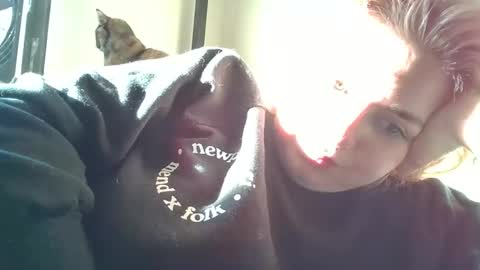 Snapshot of miss_miseryxo chatting on April 23, 2026, 12:15 pm bri online show from April 23, 2026, 12:15 pm