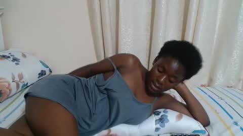 Snapshot of miss_monroee chatting on April 5, 2026, 12:13 pm monroe online show from April 5, 2026, 12:13 pm