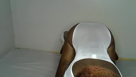 Snapshot of miss_pretty1 chatting on December 16, 2025, 8:41 am miss_pretty1 online show from December 16, 2025, 8:41 am