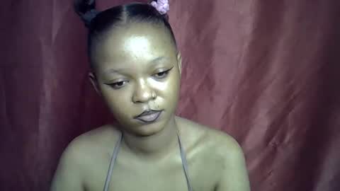 Snapshot of miss_rihanna2 chatting on October 1, 2025, 5:13 am miss_rihanna2 online show from October 1, 2025, 5:13 am