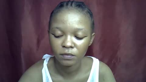 Snapshot of miss_rihanna2 chatting on October 8, 2025, 4:43 am miss_rihanna2 online show from October 8, 2025, 4:43 am