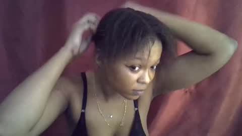 Snapshot of miss_rihanna2 chatting on October 11, 2025, 8:46 am miss_rihanna2 online show from October 11, 2025, 8:46 am