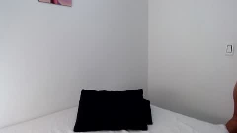 Snapshot of miss_rose1 chatting on January 14, 2025, 6:17 pm ROS online show from January 14, 2025, 6:17 pm