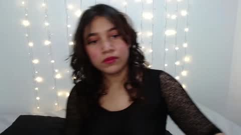 Snapshot of miss_rose1 chatting on January 30, 2025, 3:51 pm ROS online show from January 30, 2025, 3:51 pm