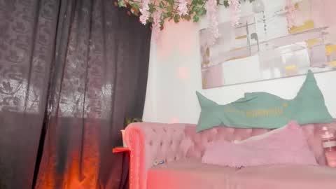 intagram miss selene59 online show from October 25, 2025, 1:07 pm