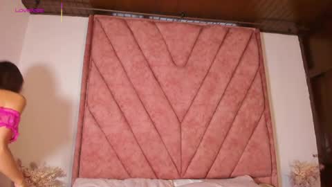 miss_sunnyy online show from April 1, 2026, 10:18 pm