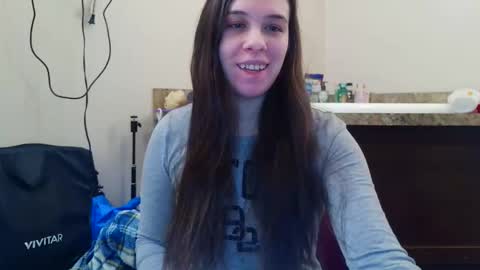 Bella online show from February 24, 2026, 3:32 pm